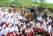 Wabup Majalengka: Jembatan Garuda TNI Kunci Pemulihan Akses dan Ekonomi Warga