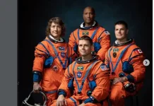 Empat Astronaut NASA Pecahkan Rekor Mengelilingi Bulan