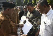 Industri Genteng Majalengka Kantongi Sertifikat SNI