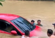 Luapan Sungai Cibanoang Picu Banjir di Kroya Indramayu