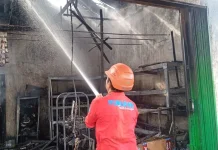 Kebakaran Hangus Rumah dan Ruko di Arjasari Indramayu
