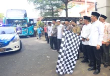 Calon Jemaah Haji Kloter 5 KJT Asal Kabupaten Cirebon Berangkat menuju Tanah Suci