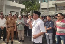 Bupati Absen, Demonstrasi TGR Taspen HMI Kuningan Tertunda