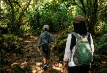 Menjemput Resiliensi di Jalur Cilengkrang, Lima Manfaat Hiking untuk Anak