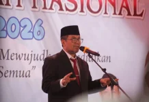 Bupati Cirebon Imron Tekankan Peran Guru sebagai Agen Perubahan di Hardiknas