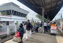 PT KAI Daop 3 Cirebon Pastikan Layanan Aman dan Tepat Waktu saat Libur Panjang