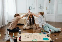 Emotional Contagion, Alasan Kenapa Emosi Orang Lain Bisa “Menular”