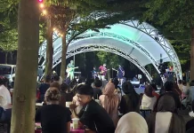 Panggung Rakyat Hidupkan Taman Parkir Sumber Jadi Ruang Publik Warga Cirebon