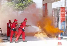 Pekerja SPBU COCO Langsep Malang Perkuat Kesiapsiagaan lewat Simulasi PKD