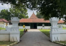 Sejarah Langgar Agung Kasepuhan Cirebon dan Jejak Akulturasinya