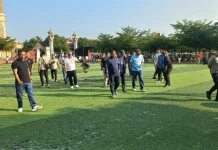 Rumput Sintetis Alun-Alun Majalengka Rusak, Bupati Eman Instruksikan Perbaikan