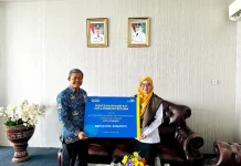 TASPEN Cirebon Salurkan THT dan Pensiun Pertama kepada Pejabat Daerah