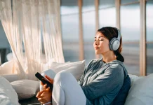 White Noise Temani Aktivitas Harian