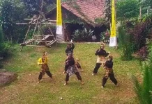 Kampung Silat di Majalengka Bertahan Lebih dari Setengah Abad