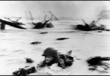 Lensa Robert Capa dan Tragedi D-Day