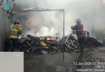 Gudang PT Fastrata Distribusi Indonesia di Cirebon Terbakar