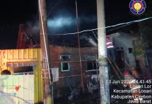Kebakaran Rumah di Losari Cirebon Mengakibatkan Satu Orang Tewas