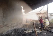 Pabrik Beras SR di Kandanghaur Indramayu Terbakar