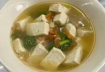 Kehangatan Alami dalam Semangkuk Sup Tahu Bening