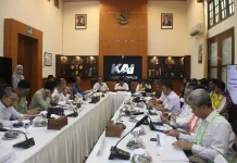 Tingkatkan Keselamatan, KAI dan DPR Bahas Pembangunan Flyover Krucuk Cirebon