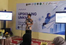 Dorong Kemandirian, UMKM Pesantren di Kota Cirebon Dilatih Digital Marketing