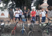Keuntungan Bersepeda di Malam Hari, Jadi Pilihan Warga Lepas Penat