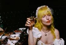 Penghormatan Emosional Hayley Williams untuk Sinéad O’Connor