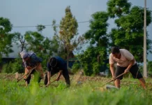 Gotong Royong Warga Kawunghilir Diperkuat untuk Antisipasi Karhutla
