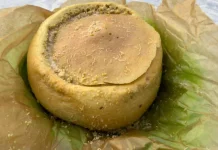 Casu Marzu: Keju "Hidup" yang Menantang Adrenalin dari Sardinia