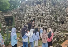 Wisata Edukatif Goa Sunyaragi Kenalkan Sejarah dan Filosofi kepada Pelajar