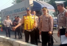 Polisi Tutup 141 U-Turn Ilegal di Sepanjang Jalur Pantura Indramayu
