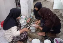 Menelusuri Kata "Khidmah" dibalik Seorang Santri