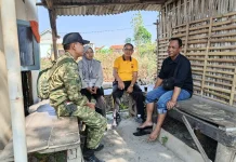 Polsek Kedawung Sosialisasi Layanan Polisi 110 ke Warga Desa Tuk