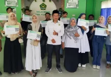 KUA Plumbon Bekali Calon Pengantin Seni Komunikasi Efektif dan Asertif