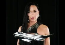 Katy Perry Kecam Lagu "Firework" untuk Video Serangan Militer