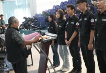 Polindra Lantik Pengurus Organisasi Kemahasiswaan Tahun 2026