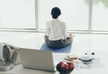 Cara Sederhana Menyiapkan Energi Mental sebelum Bekerja