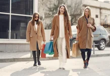 Mix & Match fashion untuk Tubuh Mungil Tampak Lebih Tinggi