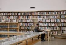 Pegiat Literasi Cirebon Dorong Perpustakaan Jadi Ruang Belajar Masyarakat