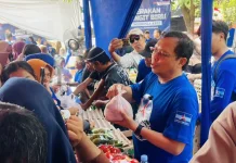 Semangat Partai Demokrat Gelar Gerakan Pasar Murah di Kota Cirebon