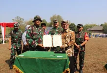 Pemkab Cirebon Apresiasi Sinergi TNI dalam Pembangunan Desa Luwungkencana