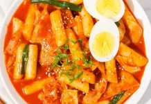 Tteokbokki Homemade, Camilan Korea Pedas yang Bisa Dibuat di Rumah