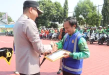 Bantu Ungkap Pembunuhan, Driver Ojol Majalengka Dapat Penghargaan Kapolres