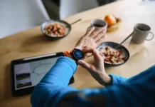 Smartwatch Bukan Sekadar Aksesori, Ini Perannya Sehari-hari