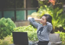 Pentingnya Menjaga Batasan Sehat di Lingkungan Kerja