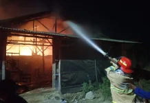 Gudang Mebel di Pangenan Cirebon Terbakar, Kerugian Rp60 Juta