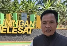 Warga Protes Tugu Bola Dunia Diganti, Dinilai Merusak Nilai Historis Kuningan