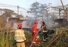 Warung Makan di Kandanghaur Indramayu Ludes Terbakar