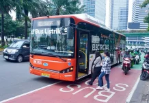 Pemerintah Didesak Alihkan Subsidi Motor Listrik ke Bus Perkotaan