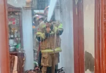 Diduga Konsleting Listrik Rumah Terbakar di Jayalaksana Indramayu